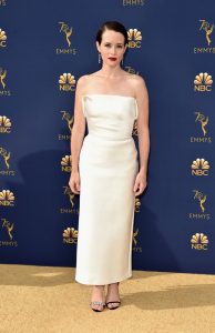 Clair Foy đã xuất sắc mang về giải thưởng Nữ chính xuất sắc nhất trong series chính kịch cho bộ phim The Crown tại lễ trao giải Emmy 2018. (Ảnh: John Shearer)